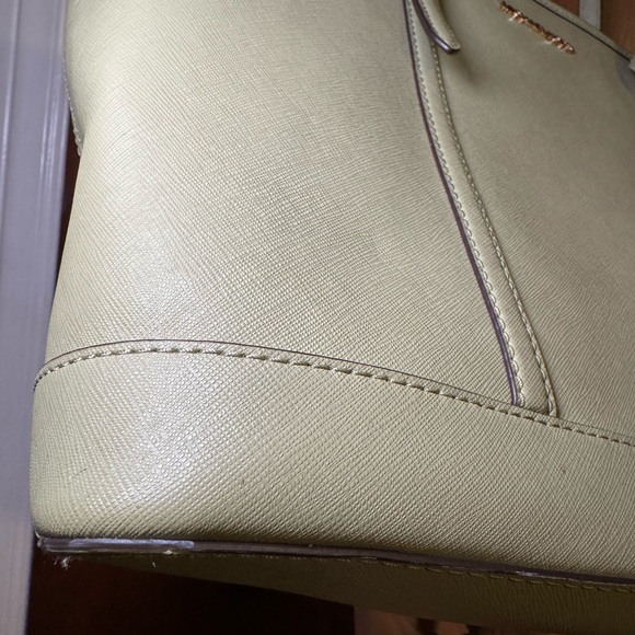 Michael Kors Light Green Tote Bag - Picture 4 of 13